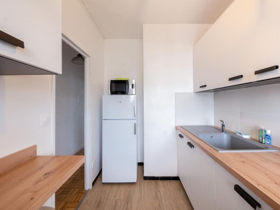 Апартаменты Le Bugatti - Centre - 4 Personnes - Reve Au Mans Ле-Ман Экстерьер фото